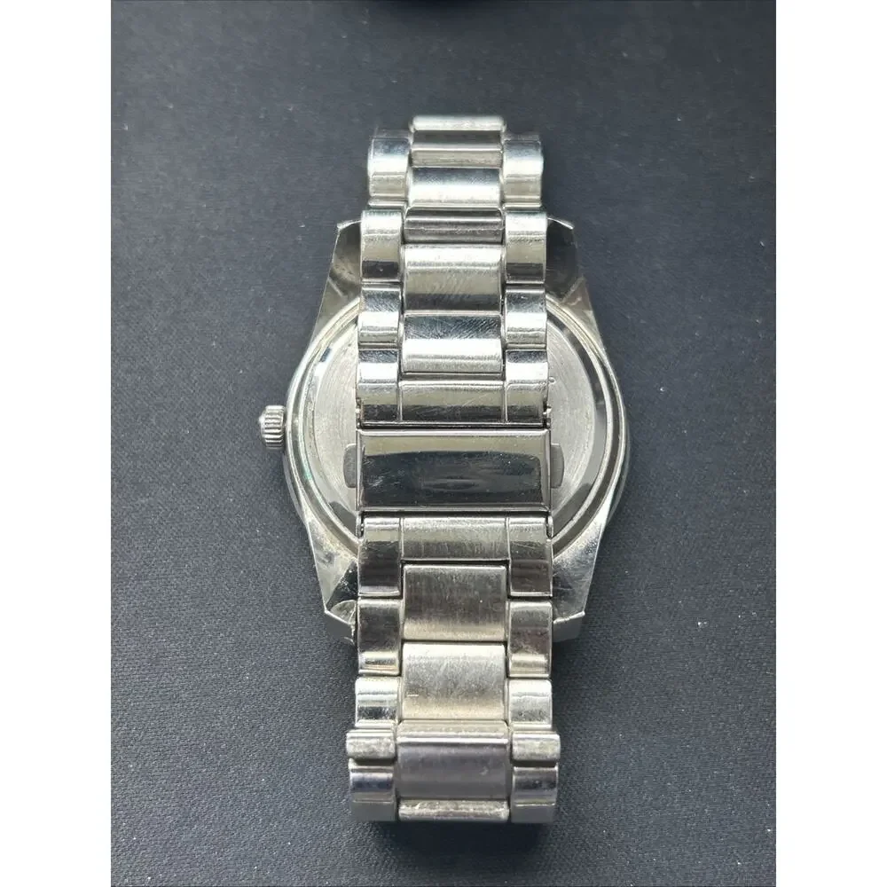 Black Dial Large Men’s Quartz Watch
